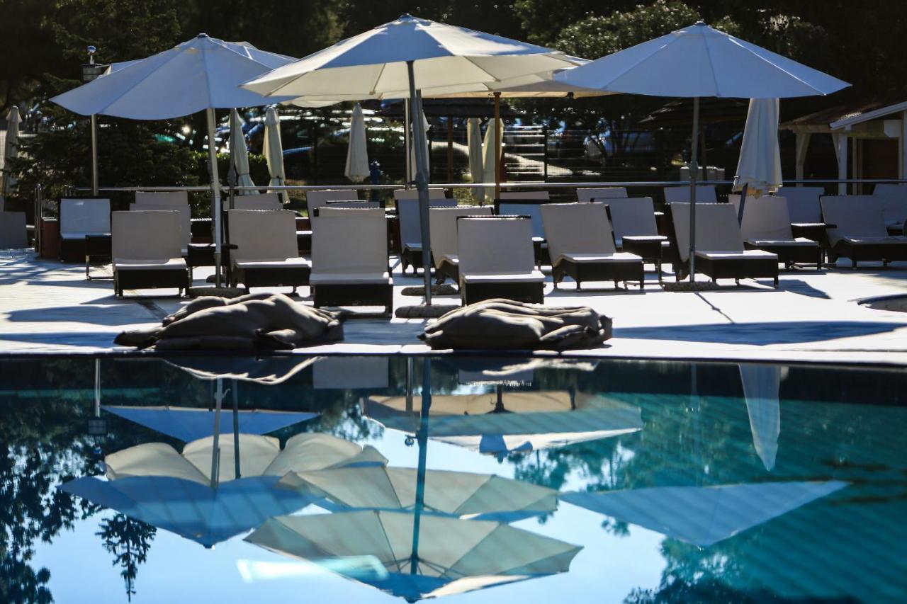 Arena Hotel 梅杜林 外观 照片