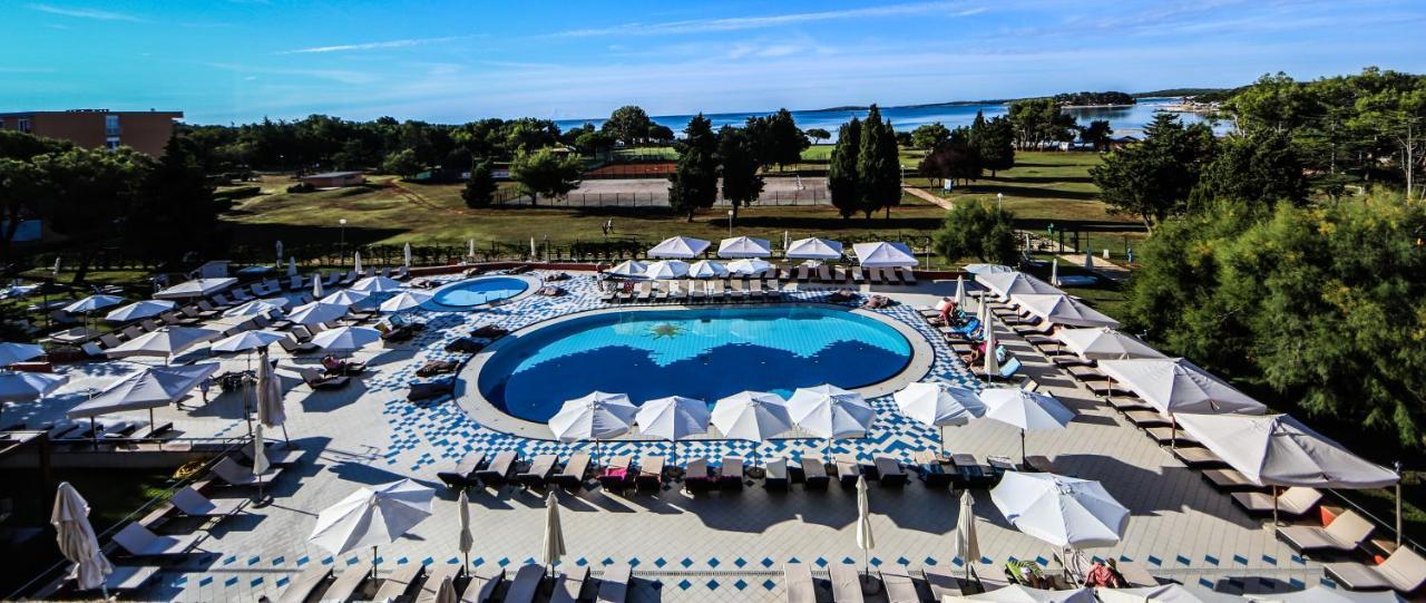 Arena Hotel 梅杜林 外观 照片