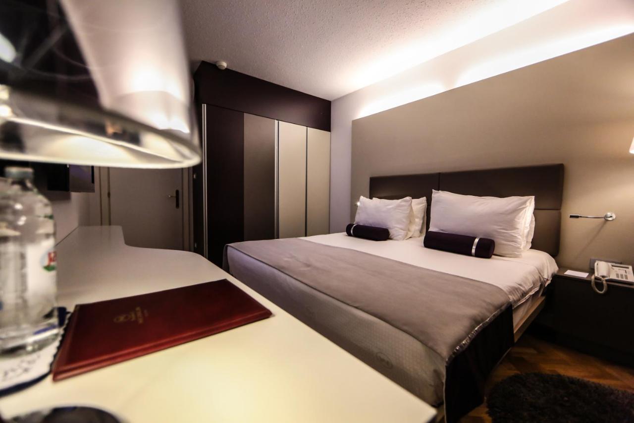 Arena Hotel 梅杜林 外观 照片